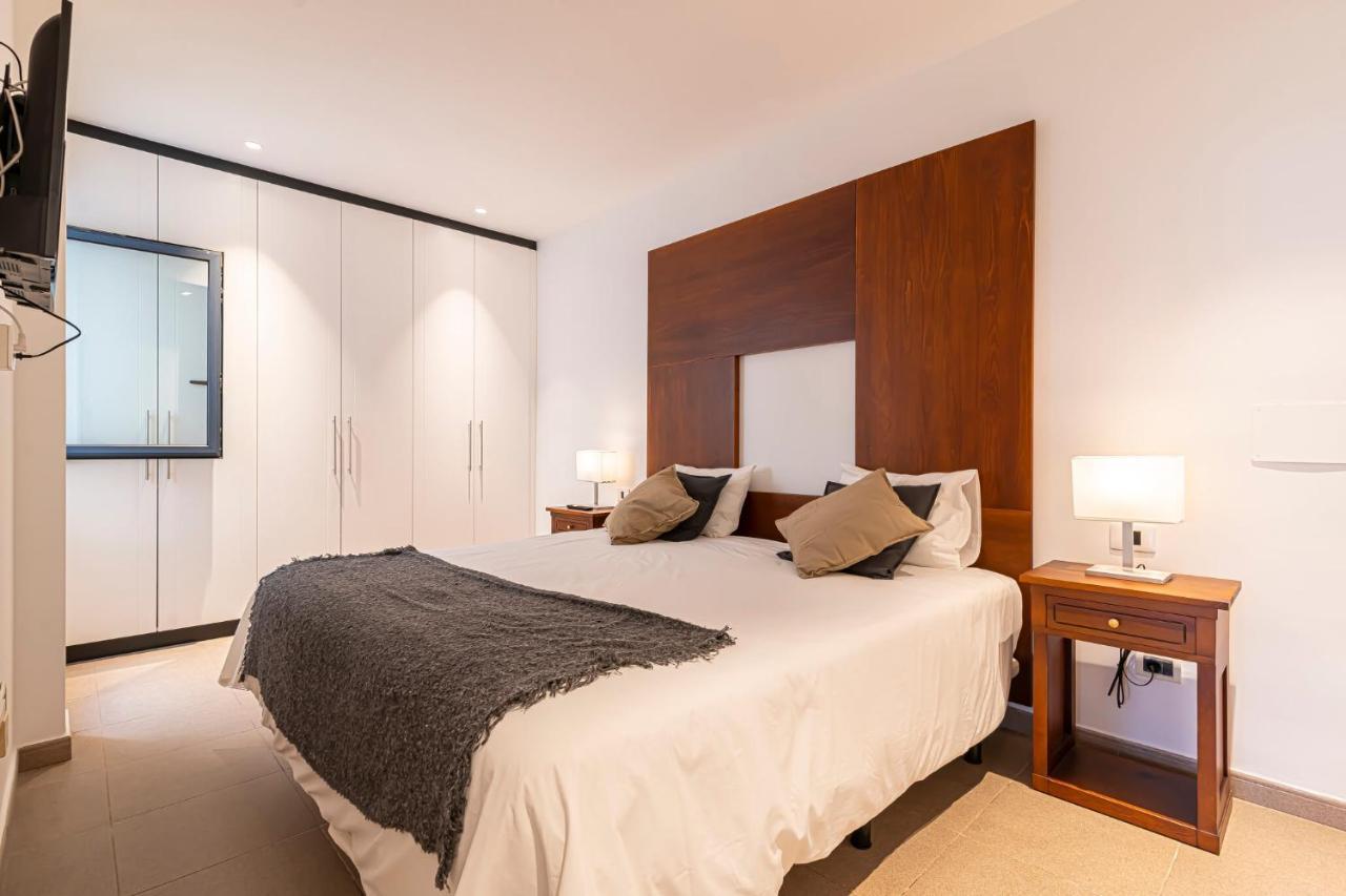 Luxury Holidays Suites, Playa De Los Cristianos Los Cristianos  Exterior photo