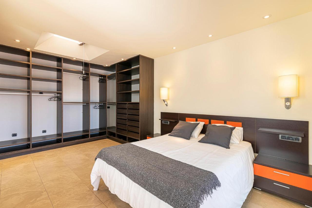 Luxury Holidays Suites, Playa De Los Cristianos Los Cristianos  Exterior photo
