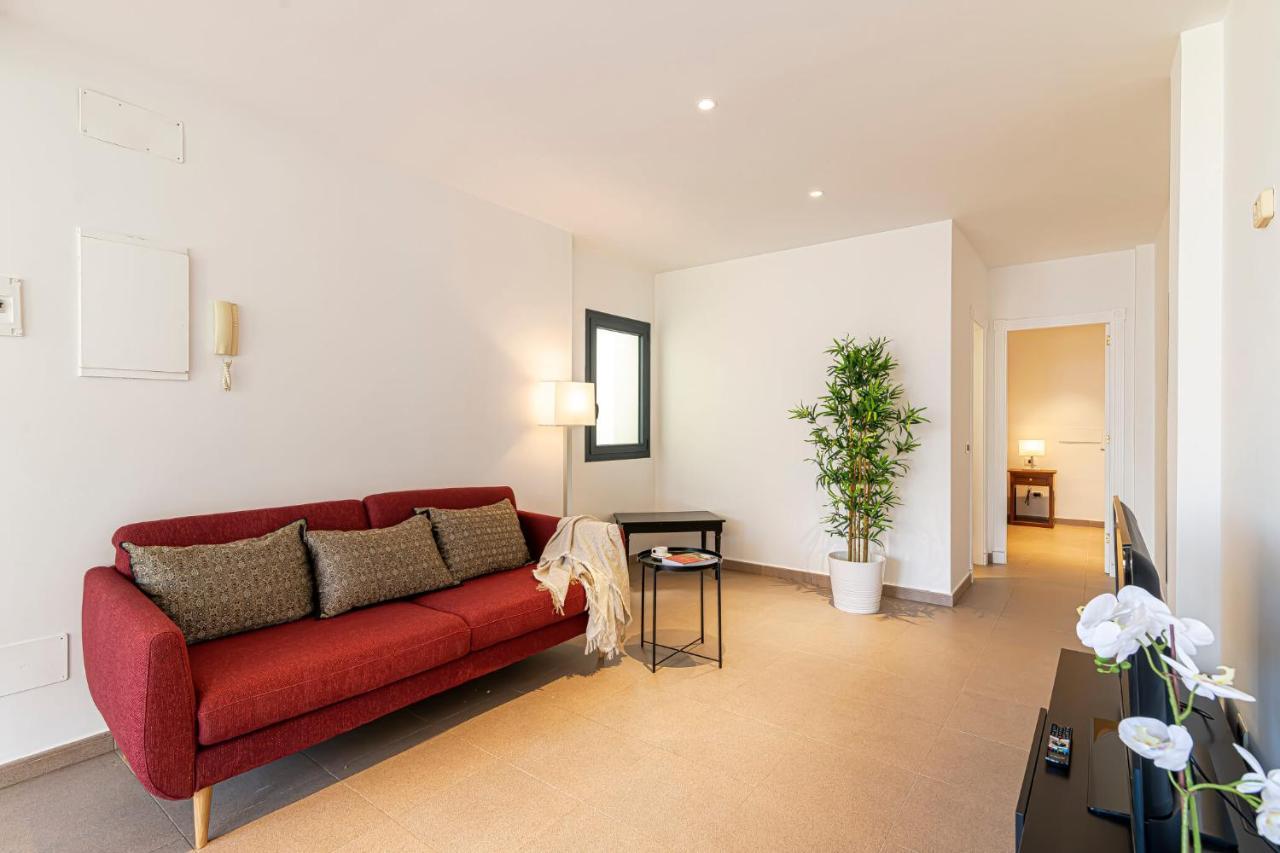 Luxury Holidays Suites, Playa De Los Cristianos Los Cristianos  Exterior photo